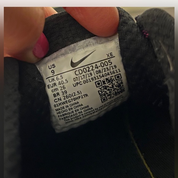 NIKE Sz 9 RUNALLDAY Women’s Black & Pink Running Athletic Shoes 2 CD0224 005 EUC - Picture 3 of 8